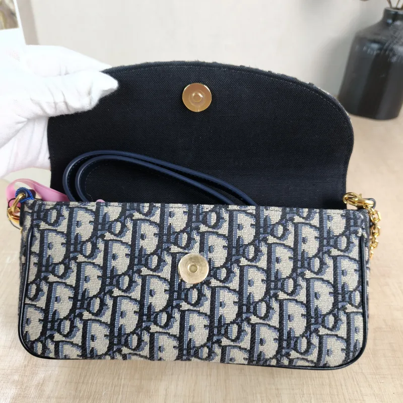 DIOR Crossbody Bag 30 Montaigne woc Blue Canvas One Size 21.5 × 3 × 12 cm — detail view 9 of 11