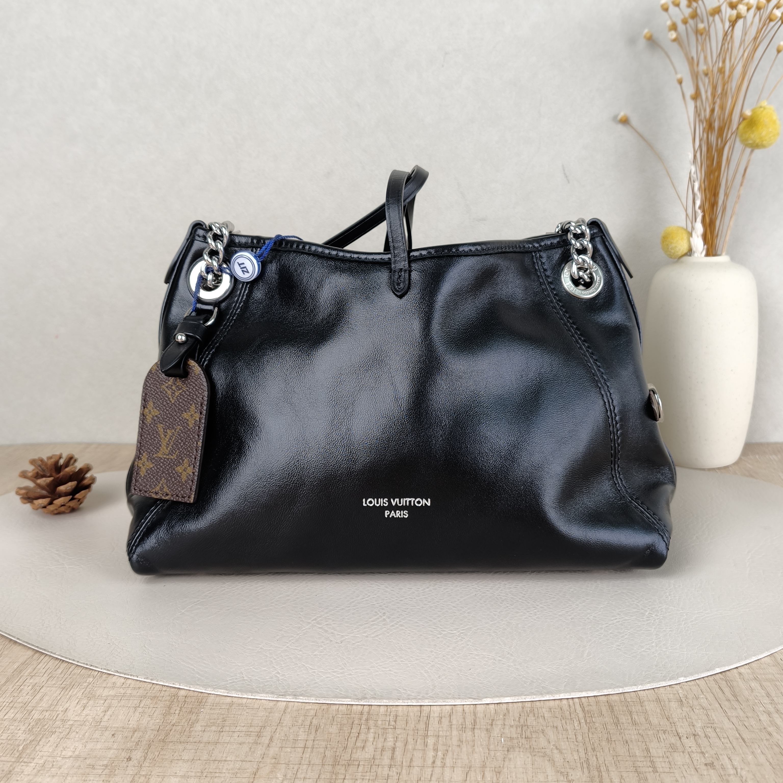 Louis Vuitton Crossbody Bag Carryall BB Black SL ambskin BB26 × 10 × 17 cm