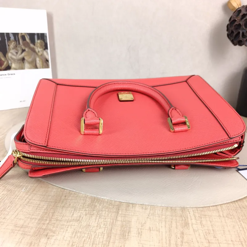 MCM Shoulder Bag Tote Bag Red Canvas 31 × 10 × 19 cm — detail view 4 of 12