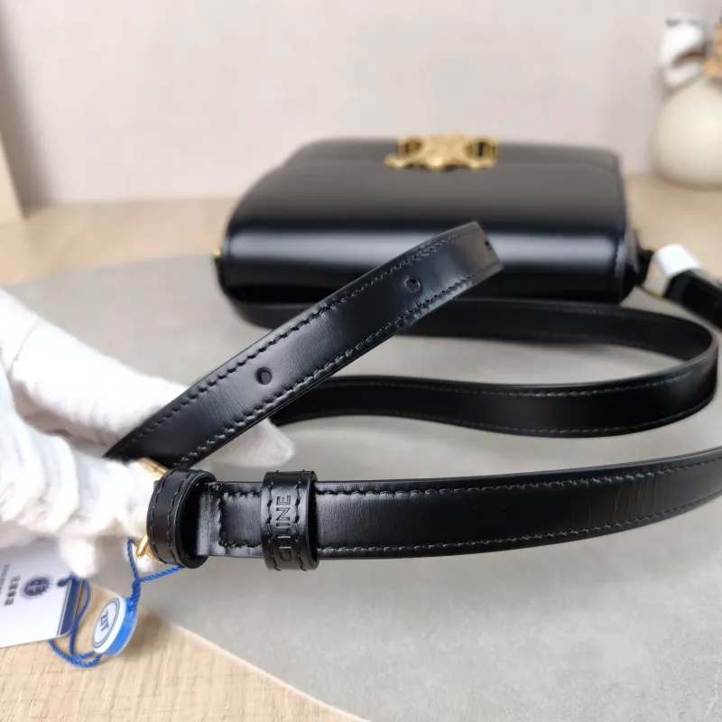 CELINE Crossbody Bag Teen Triomphe Black CC alfskin Small 18.5 × 6 × 14 cm — detail view 9 of 12