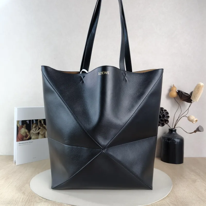 LOEWE Top Handle Bag Puzzle Fold Shopping Tote Black CC alfskin Large 42 × 41 × 18 cm