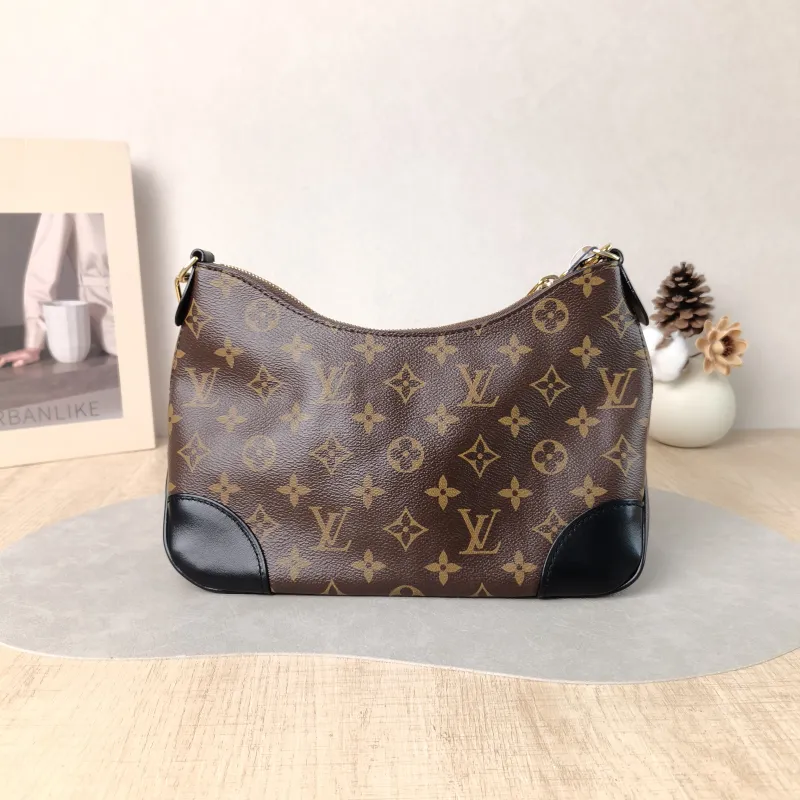 Louis Vuitton Crossbody Bag Boulogne PVC Small 26 × 9.5 × 16 cm — cover view 2 of 6