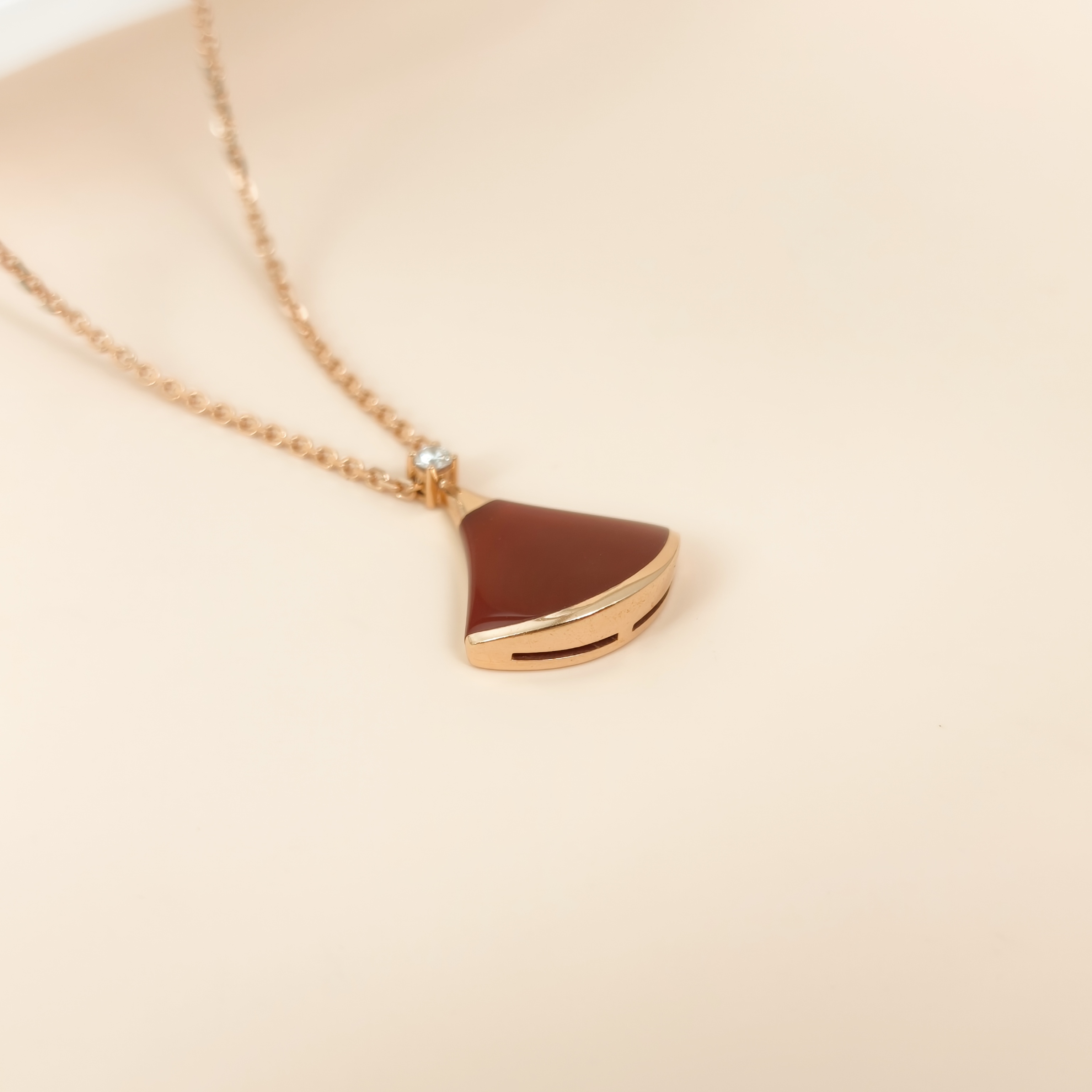 Bvlgari Necklace DIVAS’ DREAM Collection Diamond18KR ose Gold Small Pendant1.5cm 44cm — cover view 4 of 10