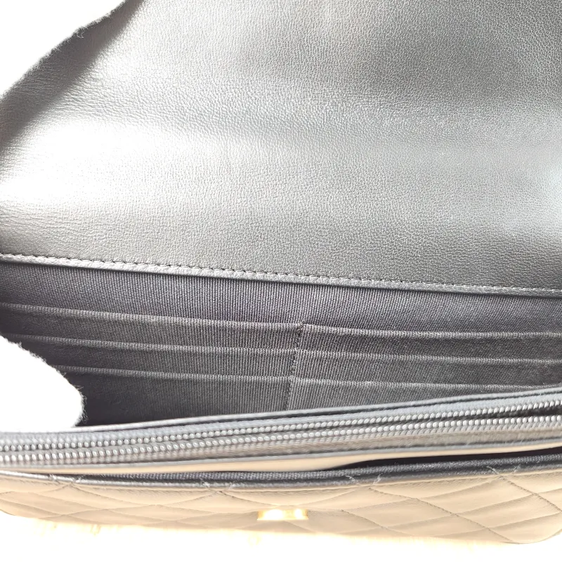 Chanel Crossbody Bag woc Black Lambskin Mini 19.2 × 3.5 × 12.3 cm — detail view 1 of 12