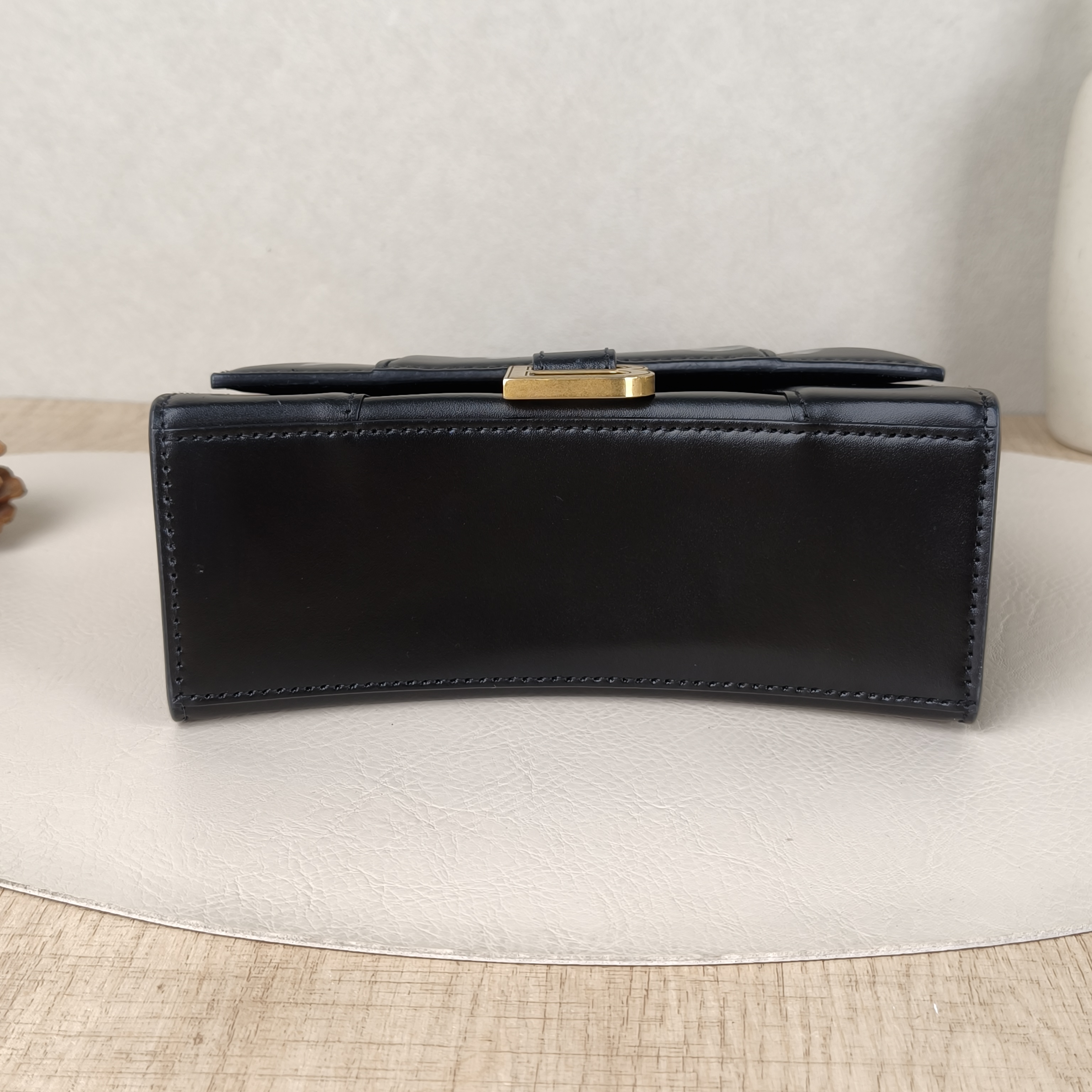 BALENCIAGA Crossbody Bag Hourglass Hourglass Bag Black Calfskin Silver Mini 19 × 5 × 12 cm — cover view 2 of 5