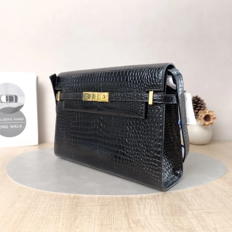 SAINT LAURENT Shoulder Bag MANHATTAN Black Calfskin Medium29 × 7.5 × 20 cm — cover view 4 of 6
