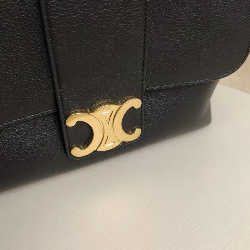 CELINE Crossbody Bag Victoire Chain Bag Black Calfskin Medium25 × 8 × 15 cm — detail view 7 of 14