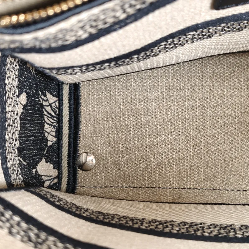 DIOR Top Handle Bag Lady Lady Dior Bag Beige Black Canvas Medium24 × 12 × 21 cm — detail view 7 of 14