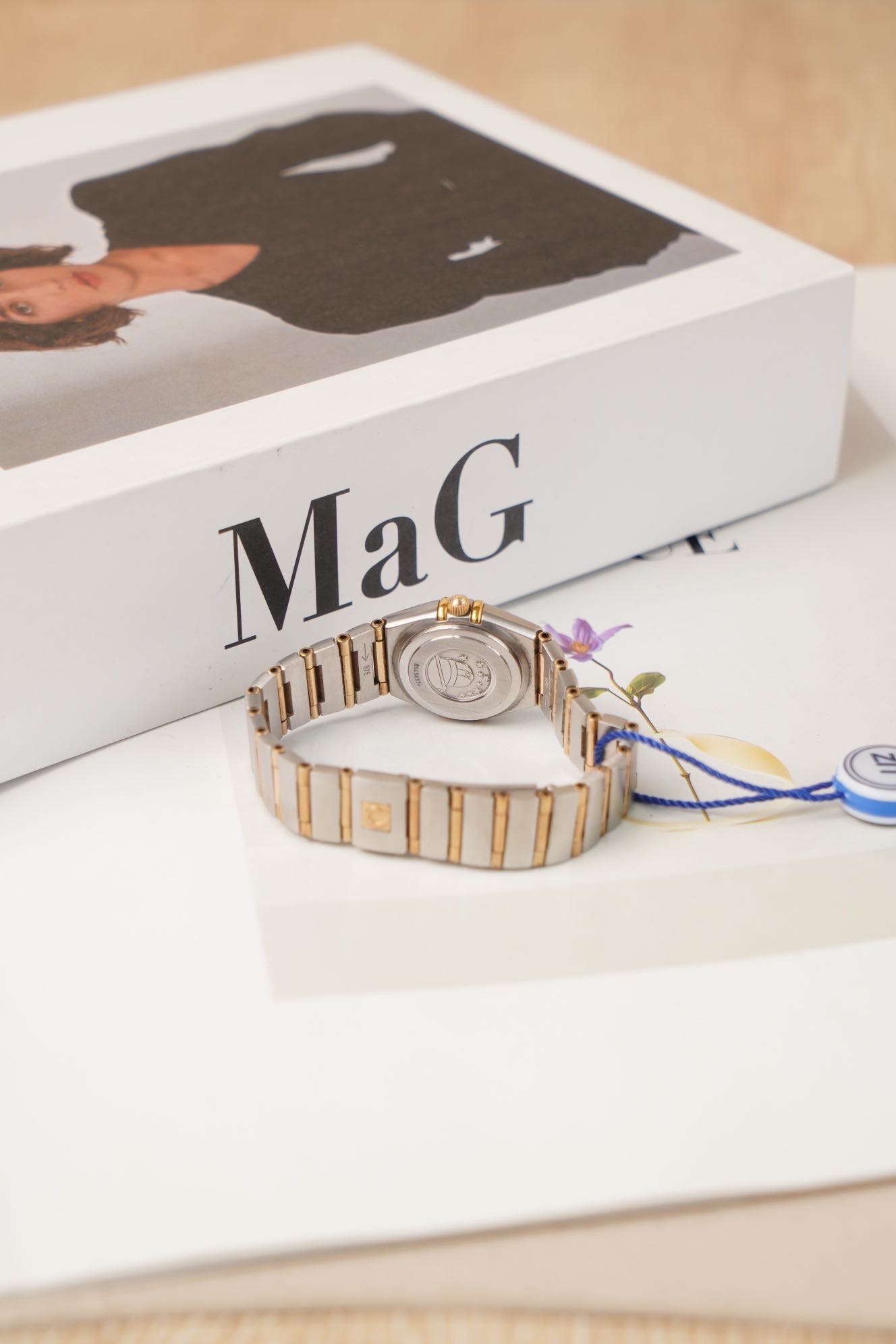 OMEGA Watch Collection Watch Gold One Size 22.5mm — cover view 7 of 10