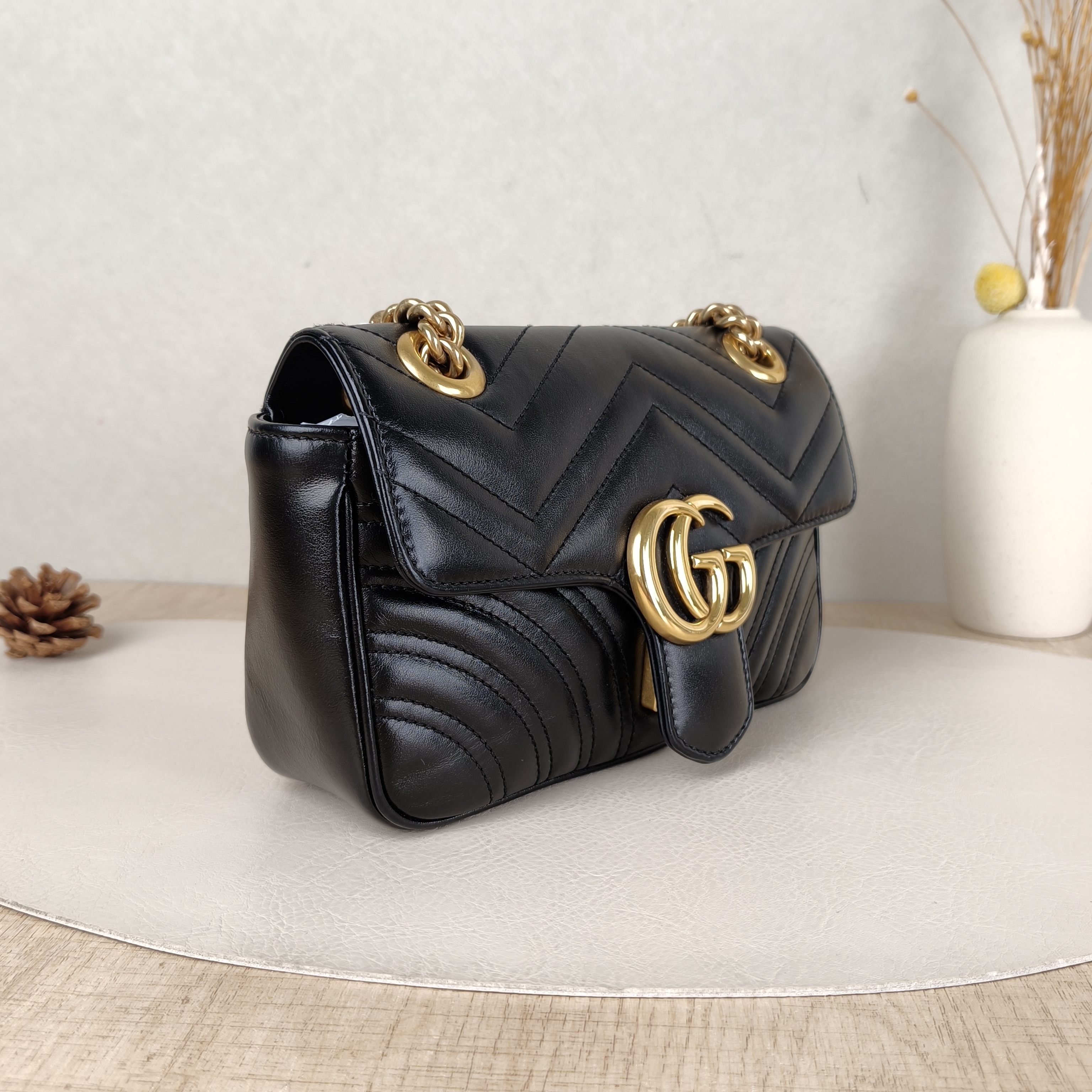 GUCCI Crossbody Bag GG Marmont Small Marmont 22Black CC alfskin Small22 × 6 × 13 cm — cover view 5 of 5