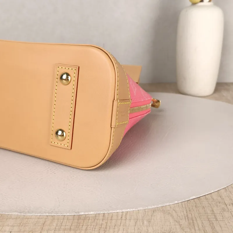 Louis Vuitton Top Handle Bag Alma BB Pink PVCBB23.5 × 11.5 × 17.5 cm — detail view 13 of 14