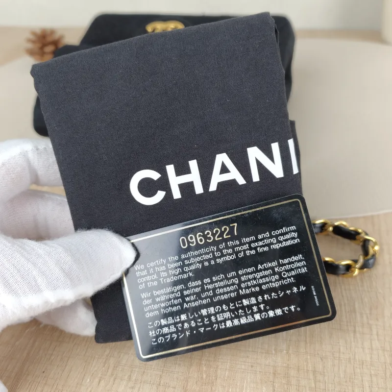 Chanel Crossbody Bag Classic Flap Mini CF Mini Black Canvas One Size 17 × 7 × 13.5 cm 0 — detail view 3 of 13