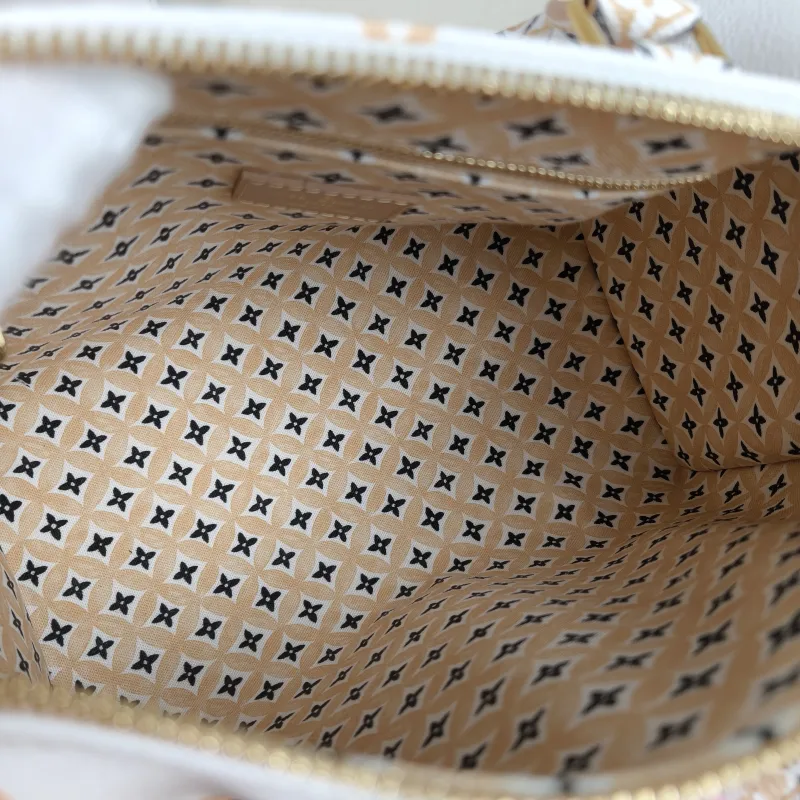 Louis Vuitton Top Handle Bag Speedy25 PVC One Size 25 × 15 × 19 cm — detail view 9 of 11