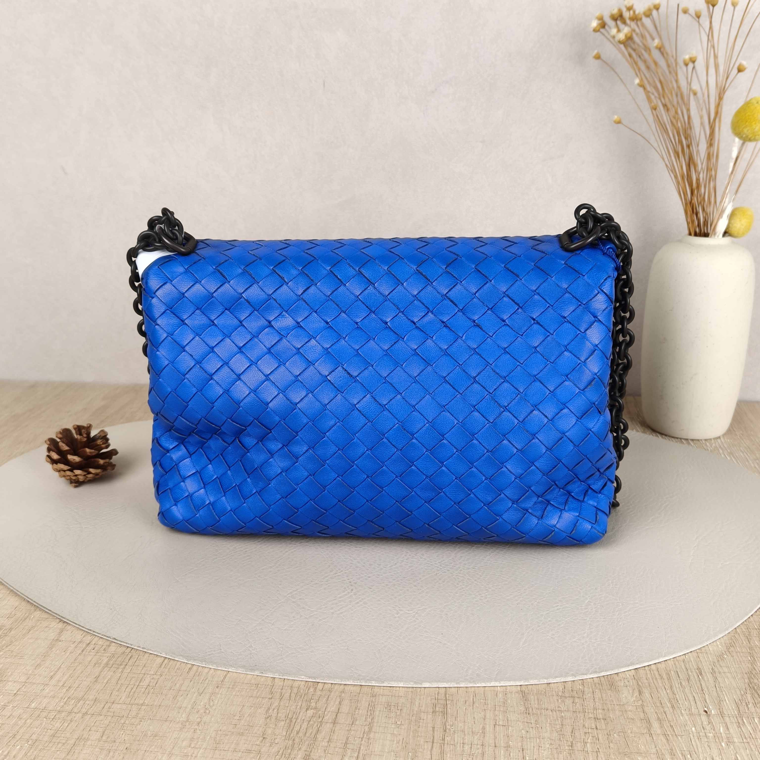 Bottega Veneta Shoulder Bag Woven Messenger Bag Blue Lambskin One Size25 × 8 × 17 cm — cover view 7 of 8