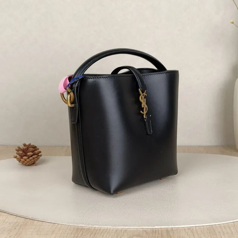 SAINT LAURENT Shoulder Bag LE 37 Black Calfskinmini13 × 6 × 15 cm — cover view 4 of 5