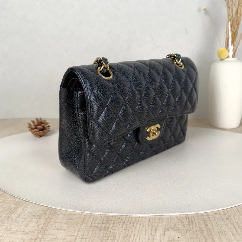 Chanel Crossbody Bag Classic Flap CF Black Grained Calfskin Small23 × 6 × 14.5 cm — cover view 3 of 6