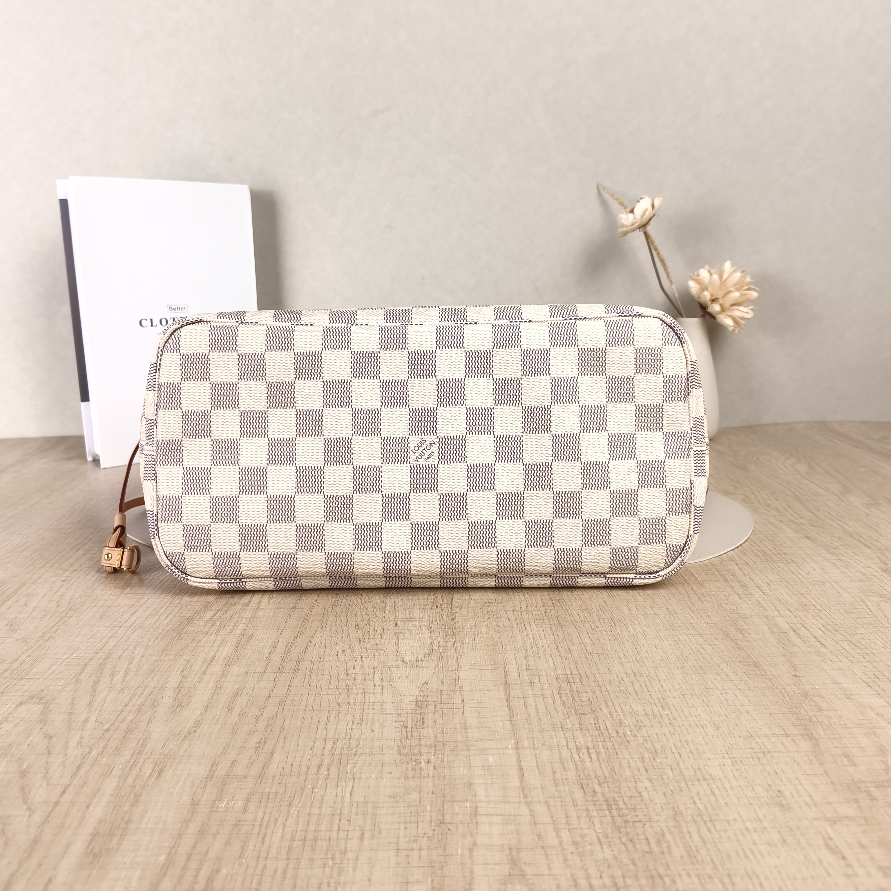 Louis Vuitton Shoulder Bag Neverfull PVC Medium31 × 14 × 28 cm — cover view 2 of 5