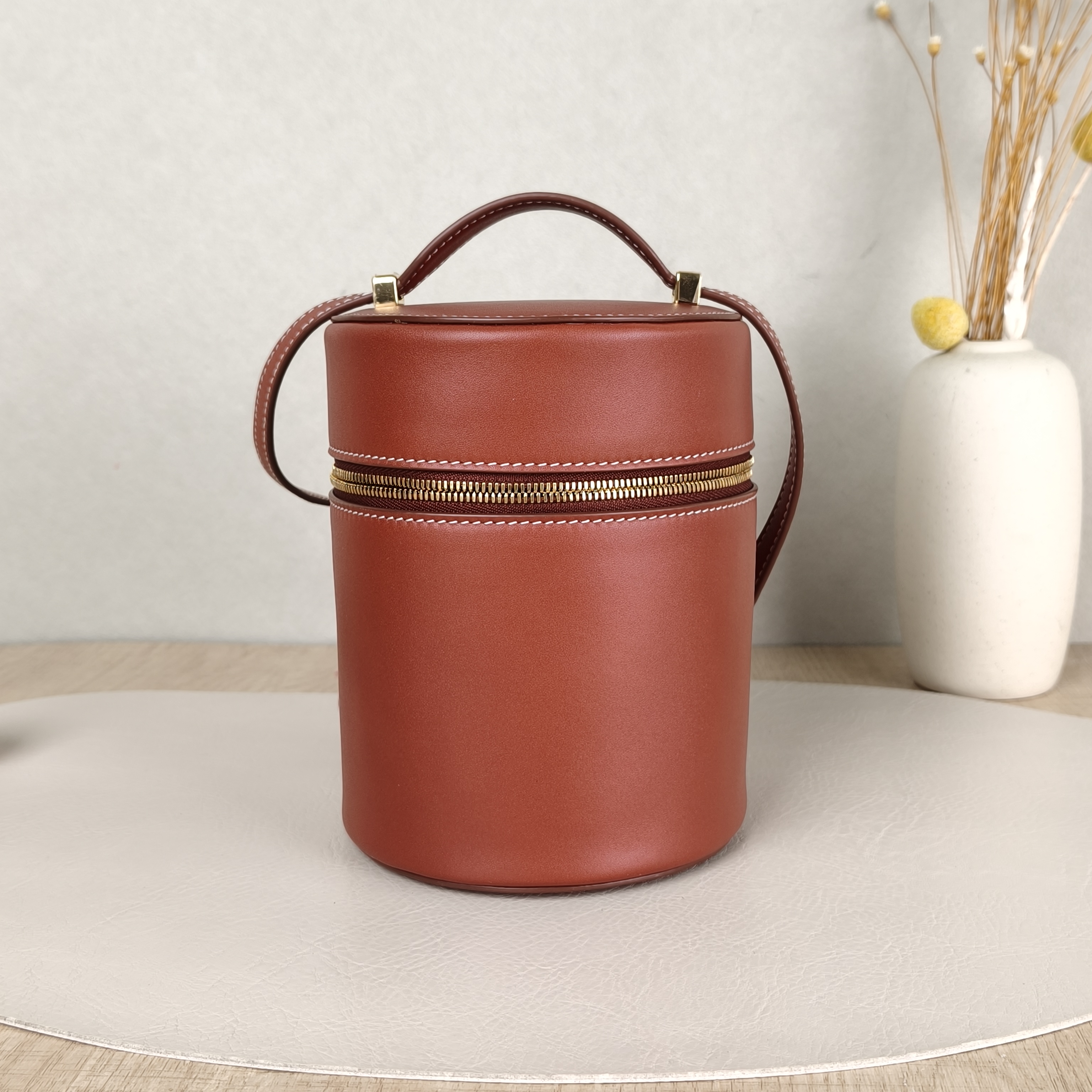 Loro Piana Crossbody Bag Extra Case Bucket Bag Brown Calfskin Medium12 × 12 × 16 cm
