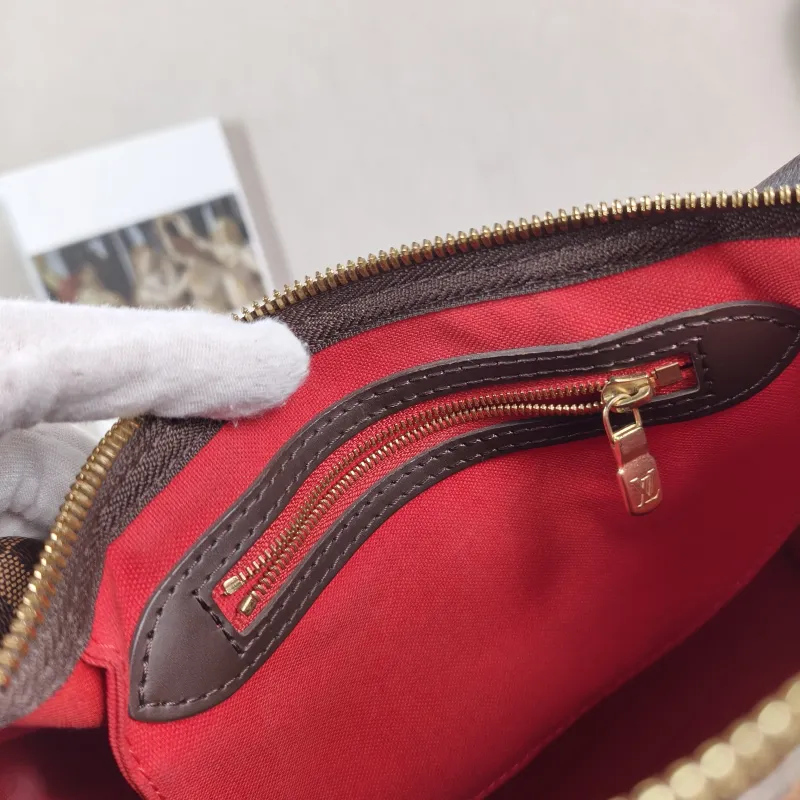 Louis Vuitton Top Handle Bag Speedy25 Shoulder Strap Edition- PVC Medium 25 × 15 × 19 cm — detail view 2 of 10