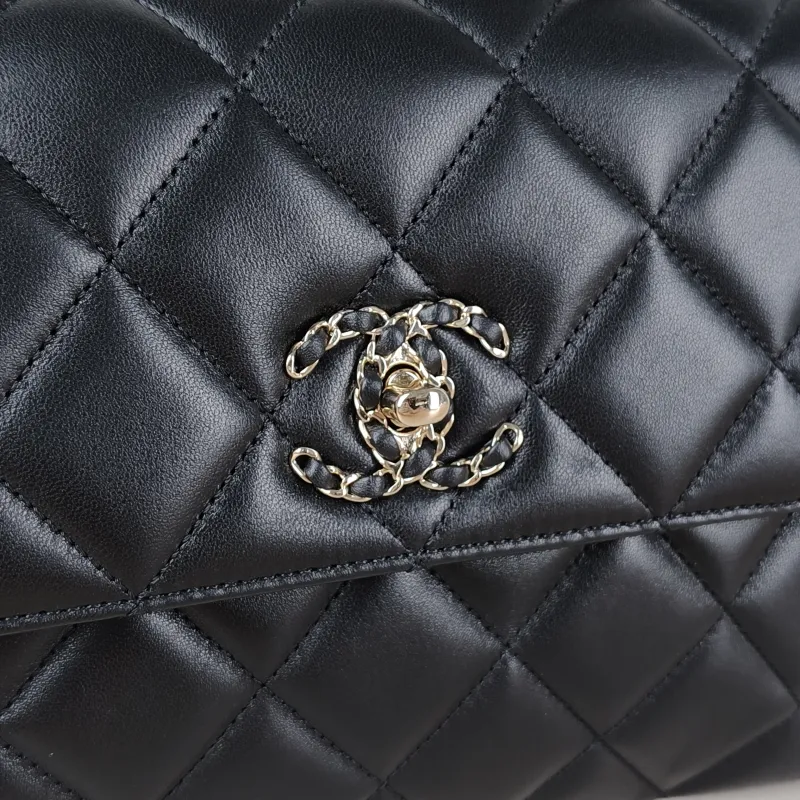 Chanel Crossbody Bag 23s trendy cc Black Lambskin Small 25 × 12 × 17 cm — detail view 7 of 15