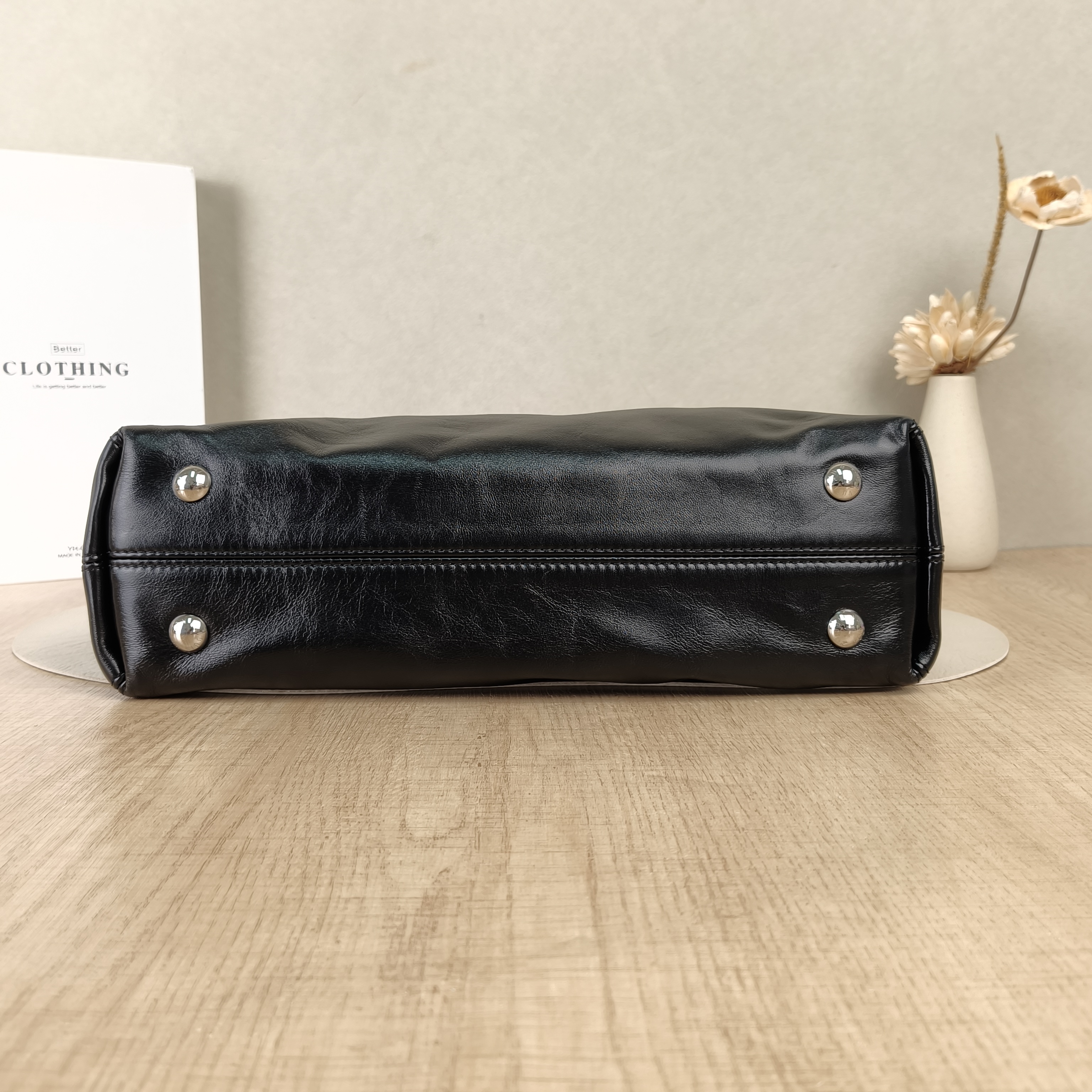 Louis Vuitton Crossbody Bag Carryall Cargo Vibe Black SL ambskin Small33.5 × 15 × 23 cm — cover view 5 of 5