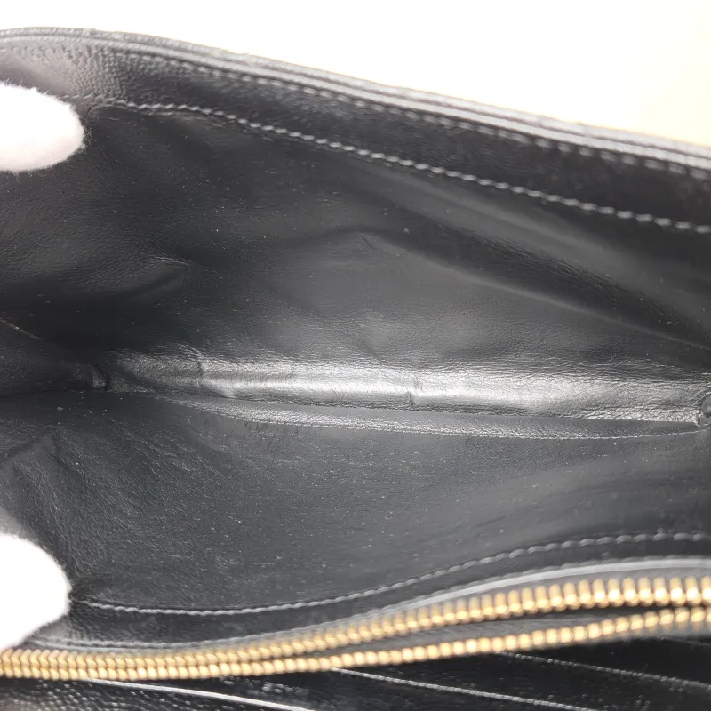 SAINT LAURENT Crossbody Bag ENVELOPE Black Grained Calfskin Small 21 × 6 × 13 cm — detail view 5 of 11