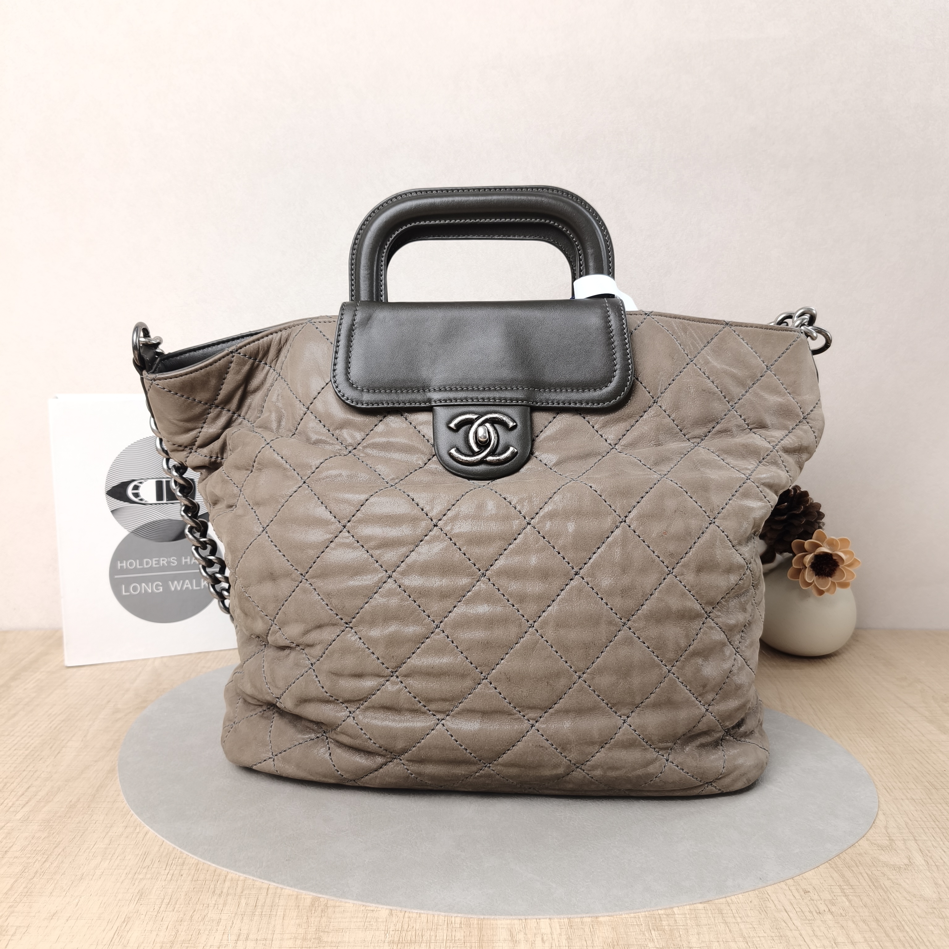 Chanel Top Handle Bag Top Handle Crossbody Bag Brown Waxed Leather One Size34 × 14 × 30 cm
