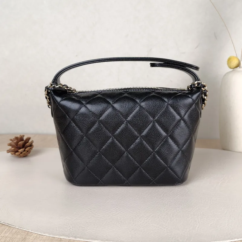 Chanel Crossbody Bag25c Vanity Case Bag Black Grained Calfskin One Size19 × 6 × 12.5 cm — cover view 4 of 6