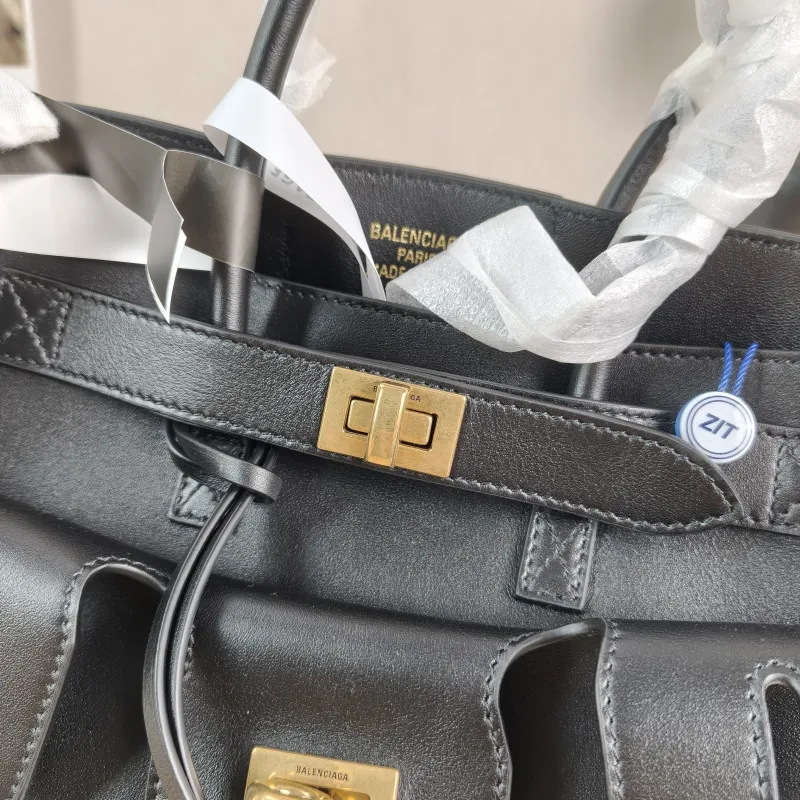 BALENCIAGA Crossbody Bag Bel air Black with Gold-Tone Hardware Calfskin Mini 23.5 × 8 × 17 cm — detail view 8 of 13
