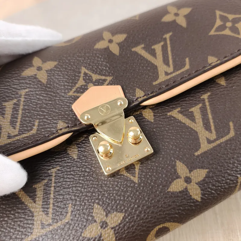 Louis Vuitton Crossbody Bag POCHETTE CAMILLE Monogram PVC 20.5 × 6 × 11 cm — detail view 13 of 13