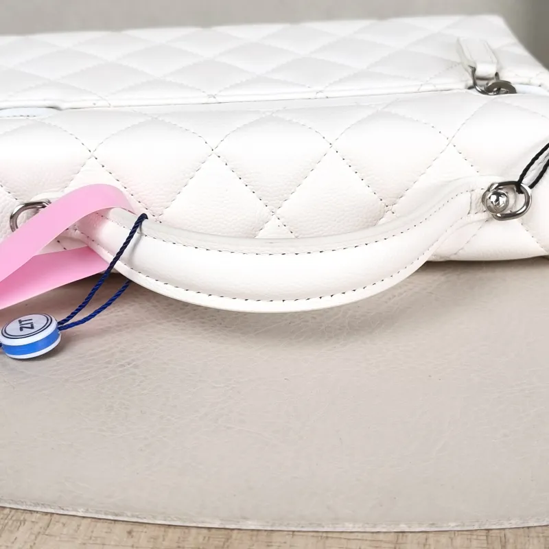 Chanel Crossbody Bag lp Box Bag Top Handle Crossbody Bag White Calfskin One Size 19.5 × 5 × 17 cm — detail view 1 of 13