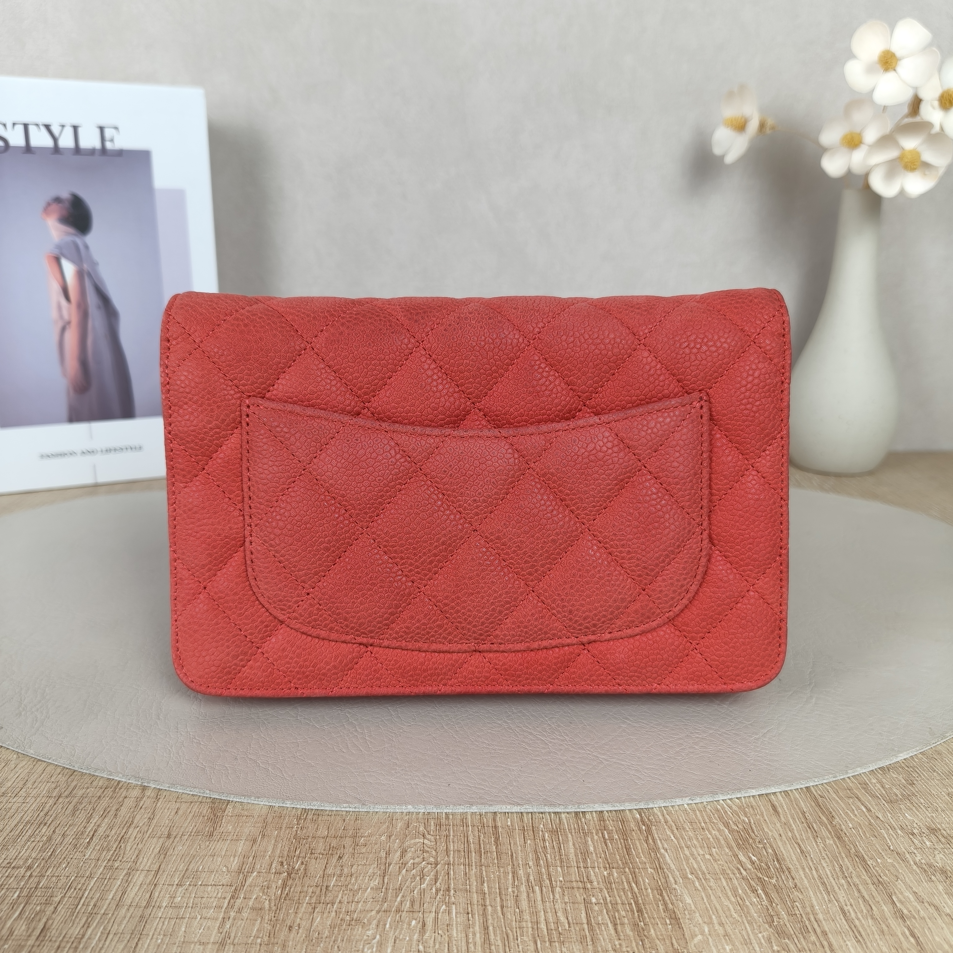 Chanel cfwoc WOC Bag Red Calfskin18 · Box Authenticity Card · 19.2 × 3.5 × 12.3 cm — cover view 3 of 10