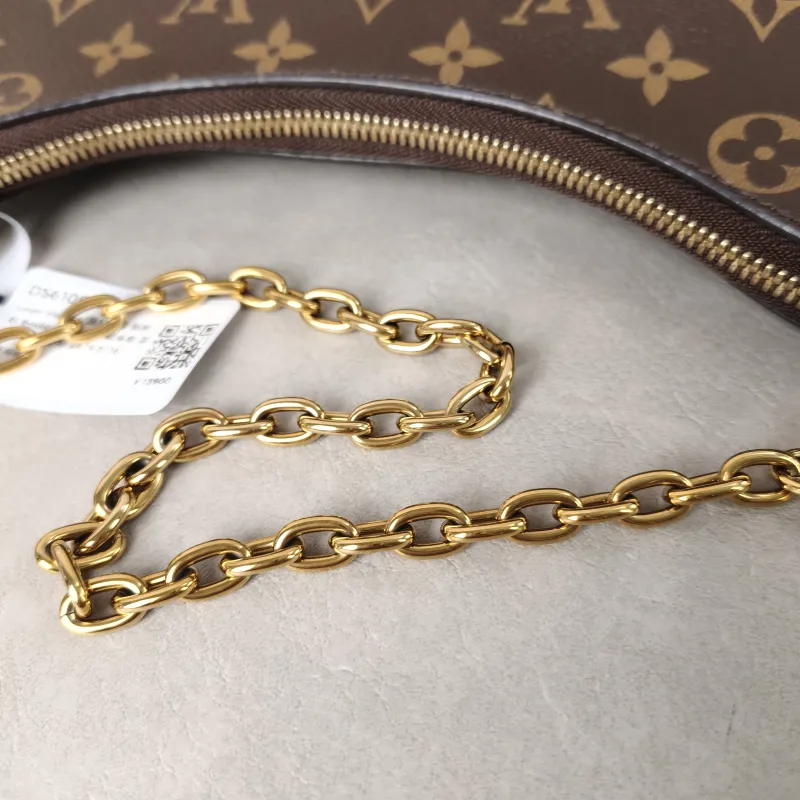 Louis Vuitton Crossbody Bag Boulogne PVC Small 26 × 9.5 × 16 cm — detail view 8 of 11
