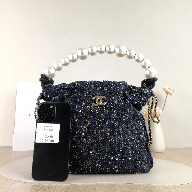 Chanel Shoulder Bag Pearl Bucket Bag Black One Size 25 × 8 × 27 cm 27 — cover view 4 of 5