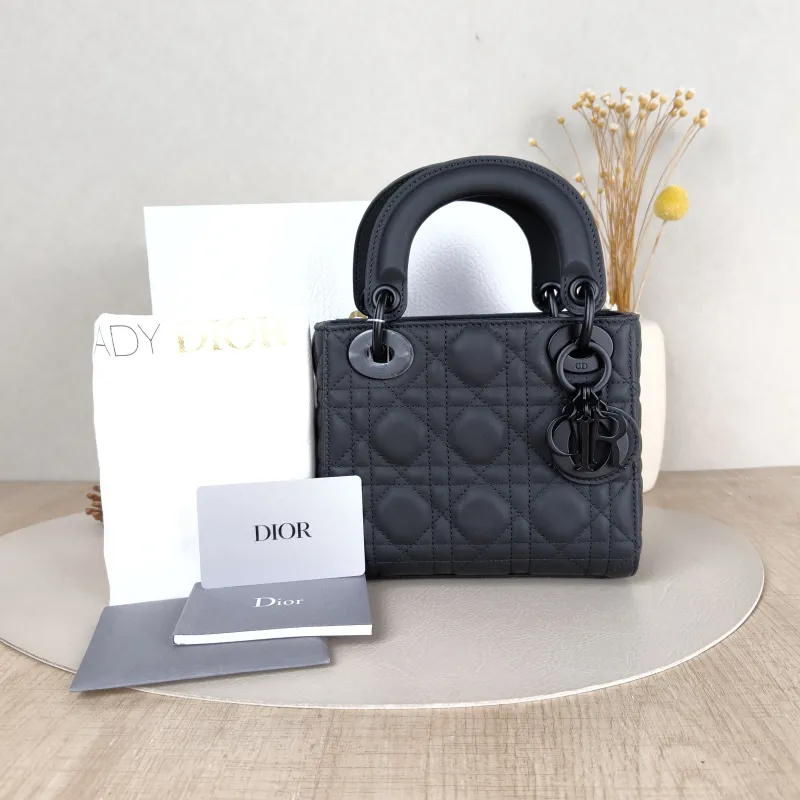 DIOR Crossbody Bag Lady Lady Dior Bag Black Lambskinmini17 × 7 × 15 cm — cover view 5 of 6