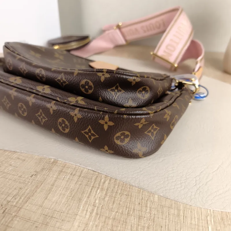 Louis Vuitton Crossbody Bag Multi Pochette Accessoires Shoulder Strap PVC Small 24 × 4 × 13.5 cm — detail view 10 of 10