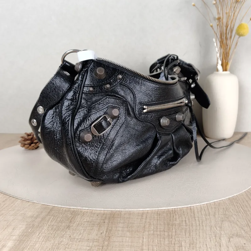 BALENCIAGA Crossbody Bag LE CAGOLE Black Lambskin Small 33 × 8.5 × 16 cm — cover view 2 of 5