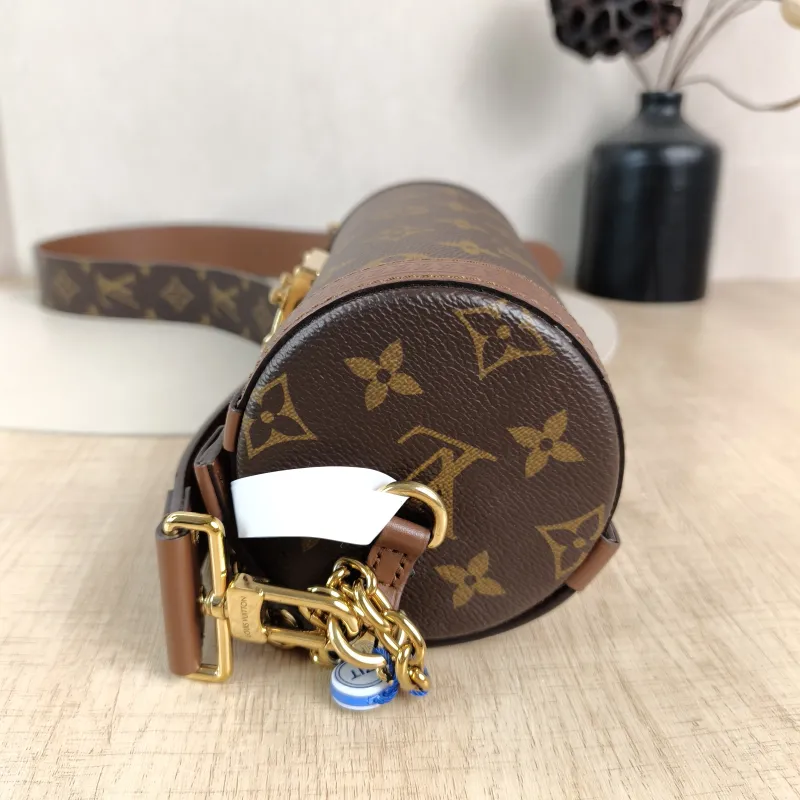 Louis Vuitton Crossbody Bag Papillon Trunk Monogram PVC Small19 × 9 × 9 cm — detail view 13 of 13