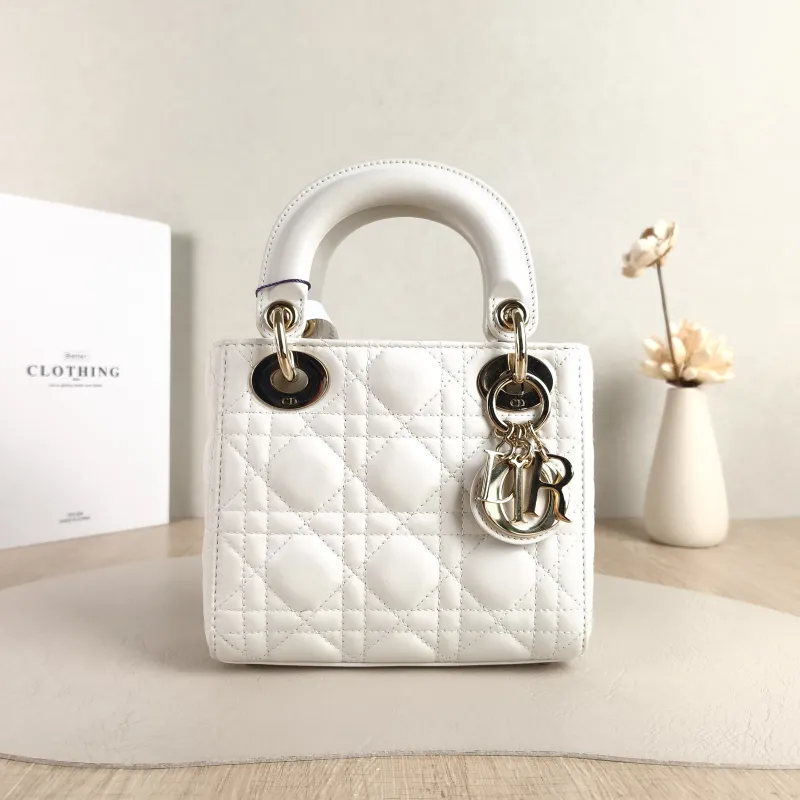 DIOR Crossbody Bag Lady Lady Dior Bag White Lambskin Mini 17 × 7 × 15 cm