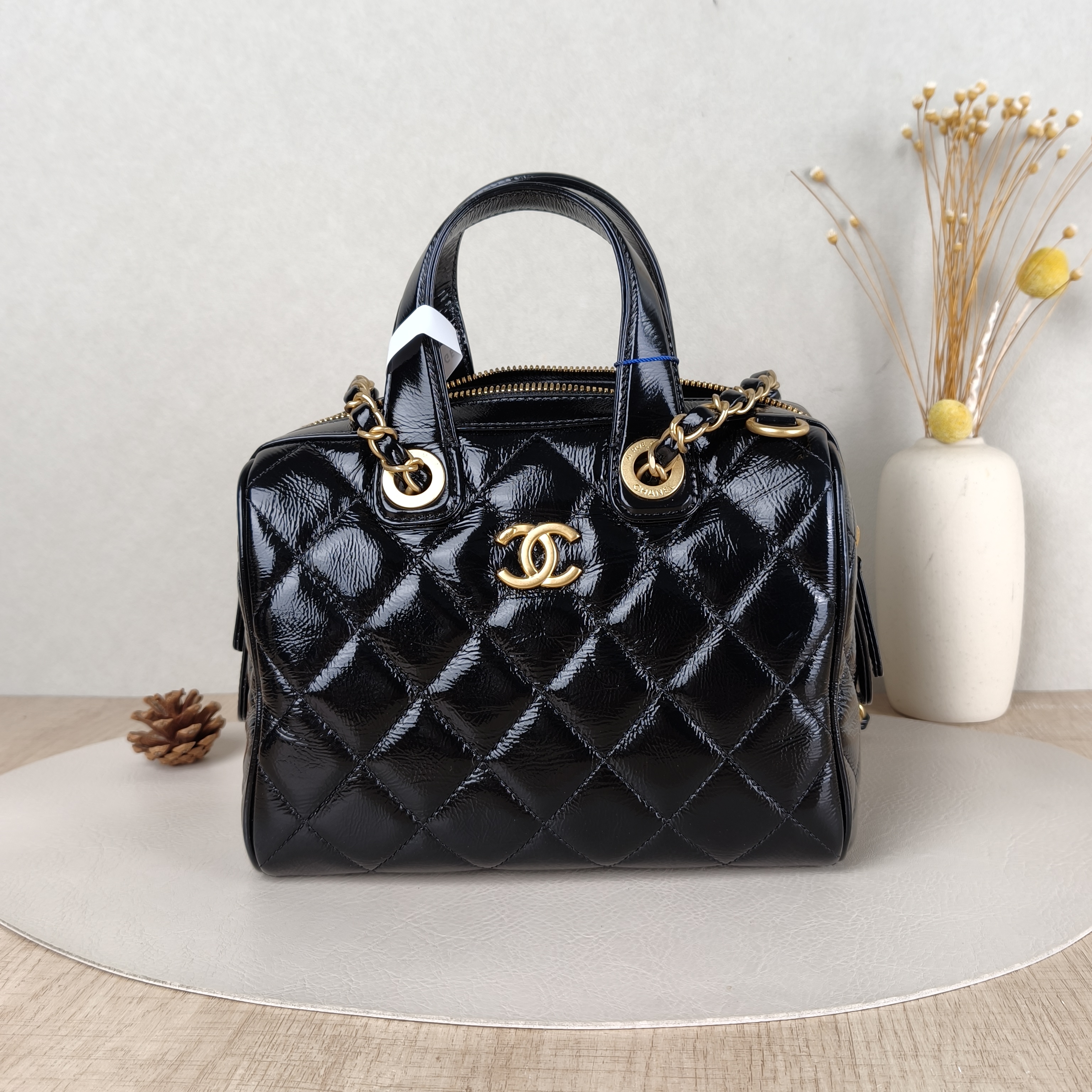 Chanel Crossbody Bag Bowling Bag Black Waxed Leather One Size21 × 12 × 16 cm