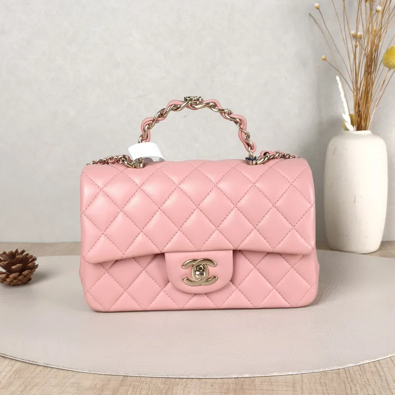 Chanel Crossbody Bag23k logo mini Pink Lambskin mini20 × 6 × 12 cm