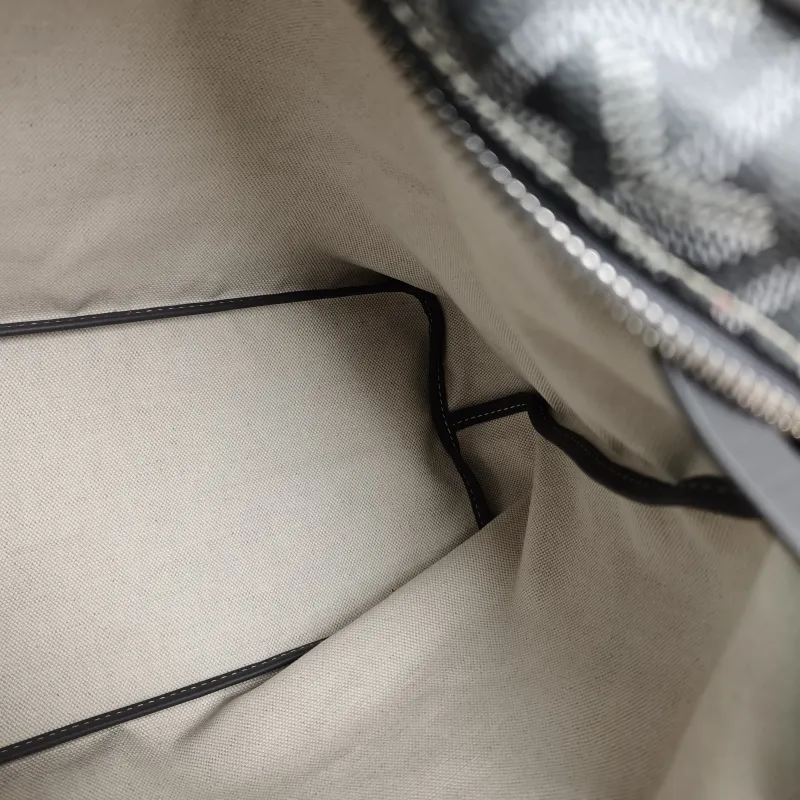 GOYARD Shoulder Bag Boheme Hobo​ Grey ine Canvas Small 43 × 14 × 27 cm — detail view 7 of 9