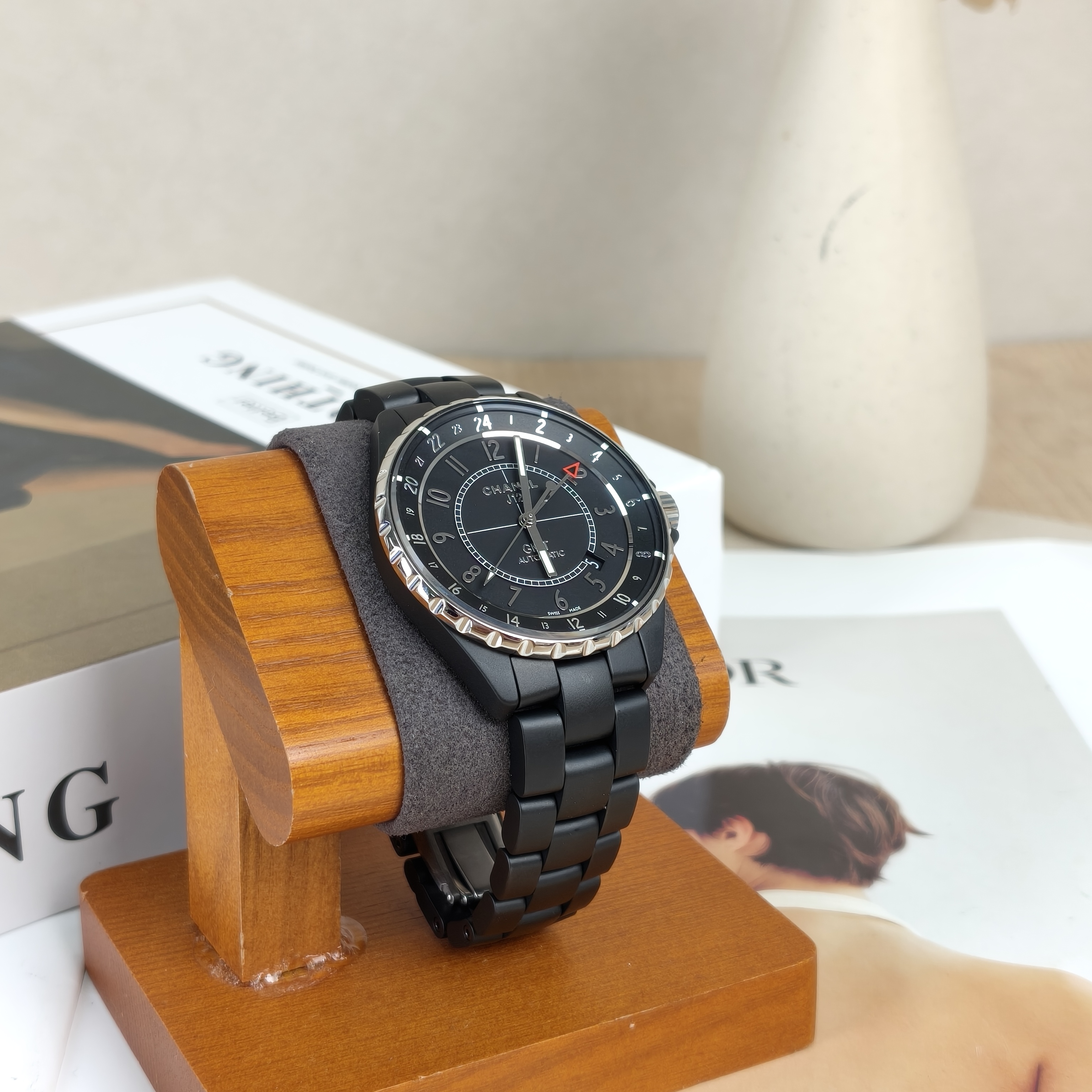 Chanel Watch J12Collection Watch Black 40mm — cover view 2 of 7