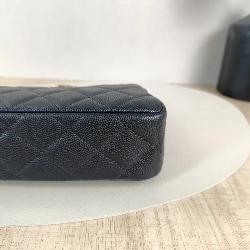 Chanel Crossbody Bag c Black Grained Calfskin One Size21 × 5.5 × 12 cm — detail view 6 of 11