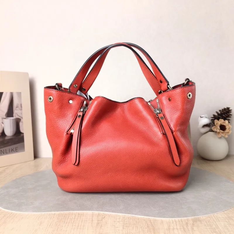 BURBERRY Top Handle Bag Tote Bag Red Calfskin 22 × 11 × 22 cm — cover view 5 of 5