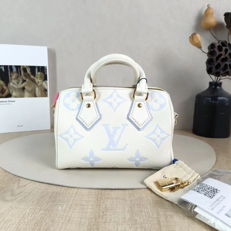 Louis Vuitton Crossbody Bag Speedy20 White · Blue Empreinte Embossed Calfskin Small 20.5 × 12 × 13.5 cm — cover view 6 of 6