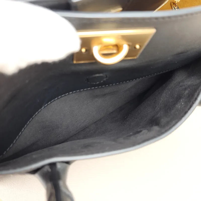 Louis Vuitton Top Handle Bag On My Side Black Calfskin Medium30.5 × 14 × 24.5 cm — detail view 3 of 14