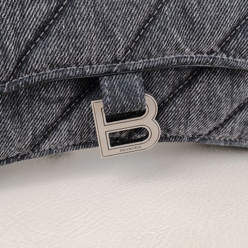 BALENCIAGA Crossbody Bag CRUSH Chain Bag Grey xs Small 22 × 5 × 10 cm — detail view 7 of 12