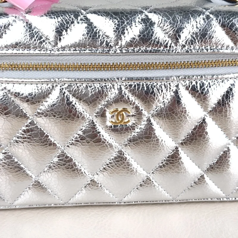 Chanel Crossbody Baglp Box Bag Top Handle Crossbody Bag Silver Calfskin One Size19.5 × 5 × 17 cm — detail view 12 of 13