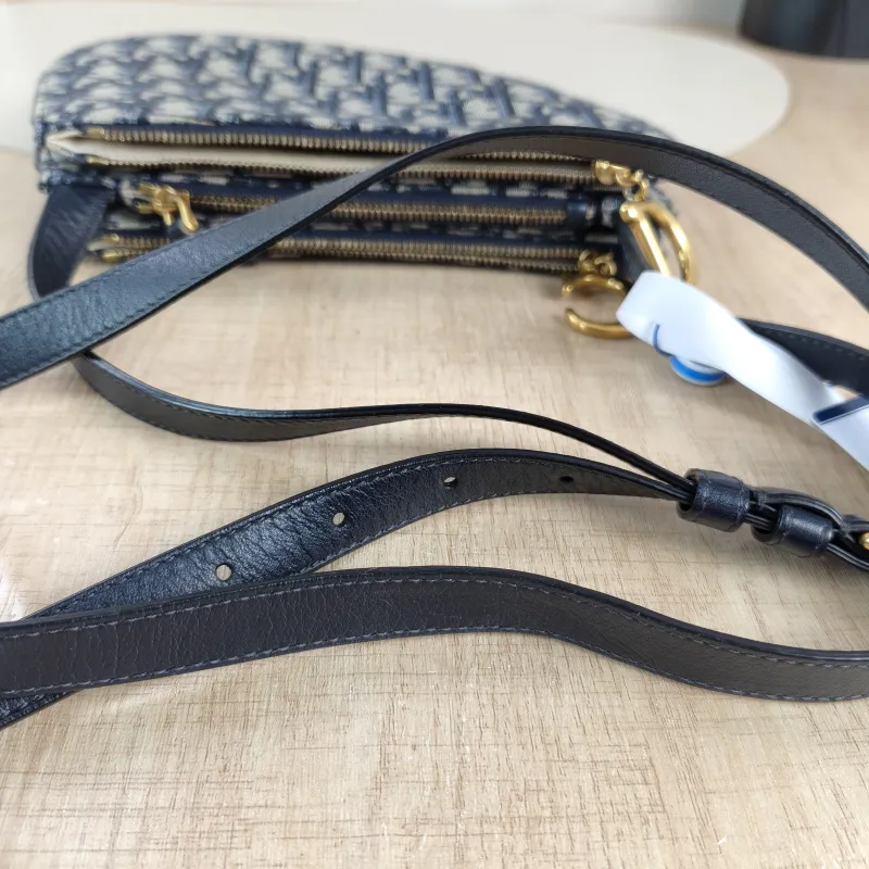 DIOR Crossbody Bag Blue Canvas One Size20 × 2 × 17 cm — detail view 4 of 10